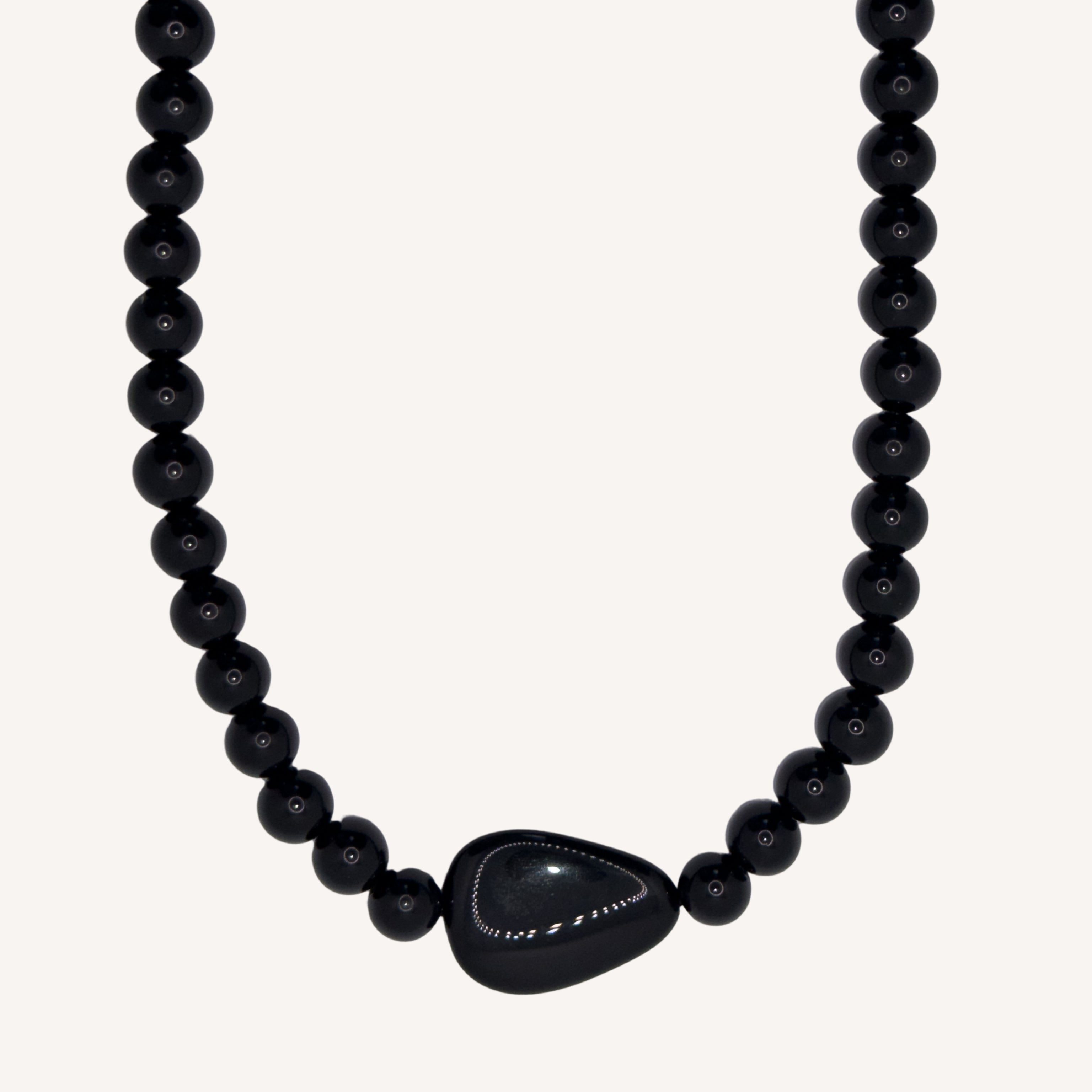 Alba Necklace - Onyx