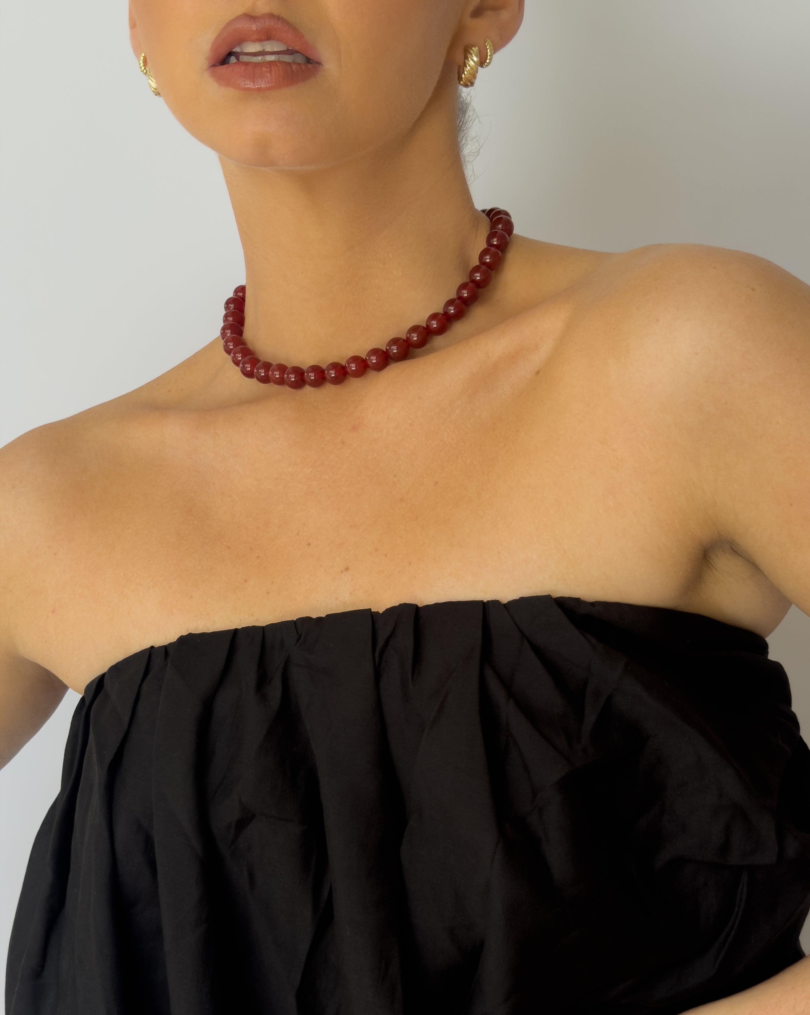 Elara Necklace - Garnet